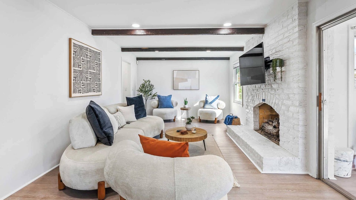 Cordesville House | Waterview Retreat - Riverside Haven 4-2 Family