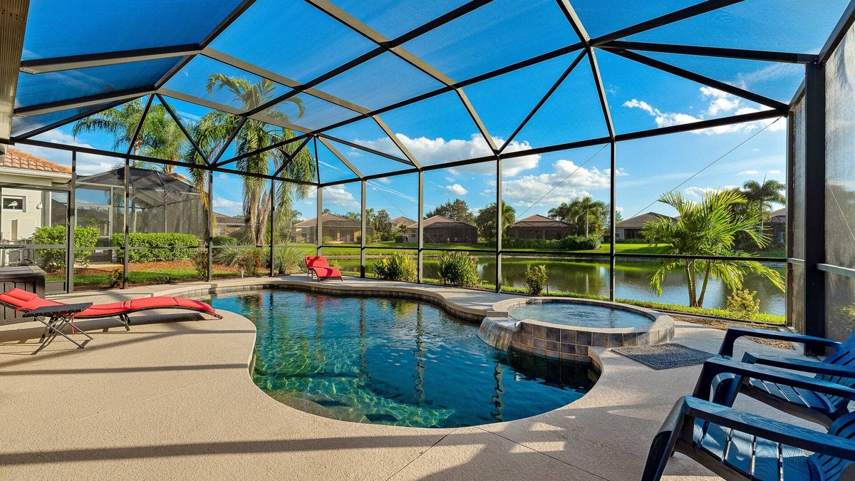 Braden River House | Waterview Retreat Sanctuary 3Br Home W/Pool+SPA+Golf+Pickleball+Tennis. Pet Ok