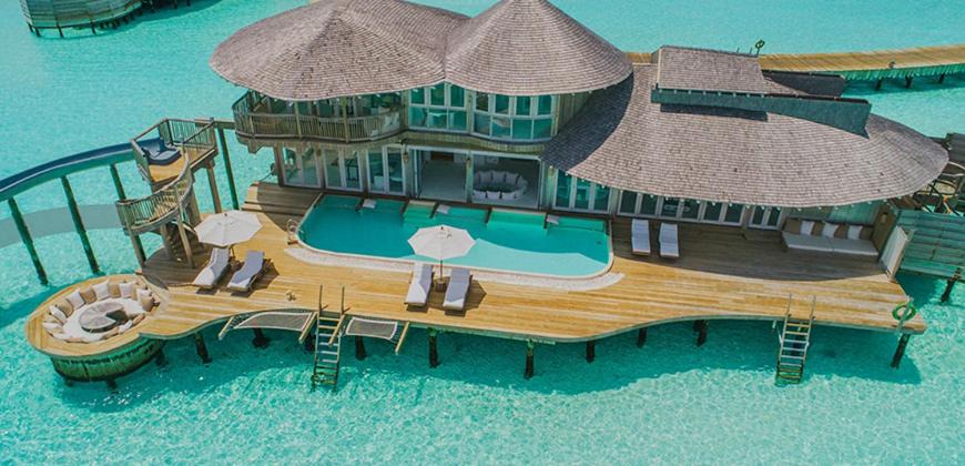 Finolhas Island House | Watervilla Traft