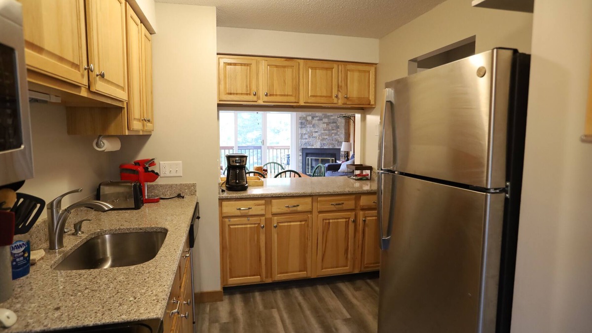 Waterville Valley Condo | Waterville Valley Vacation Rental Condo with shared pool (WHK127V)