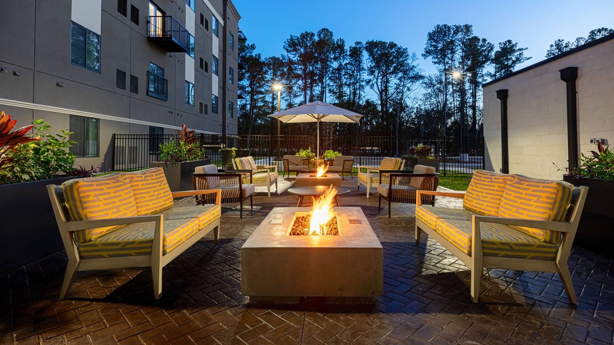 Huntsville Hotel | WaterWalk Extended Stay by Wyndham Huntsville