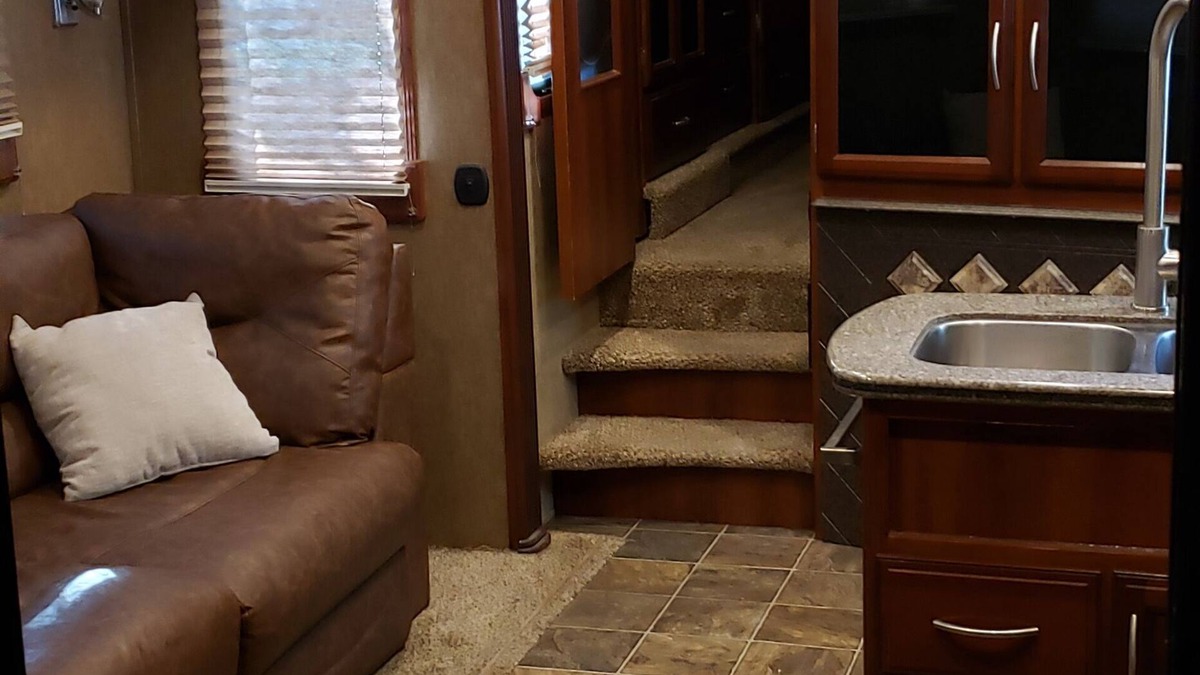 Markham House | Waterway RV Getaway!