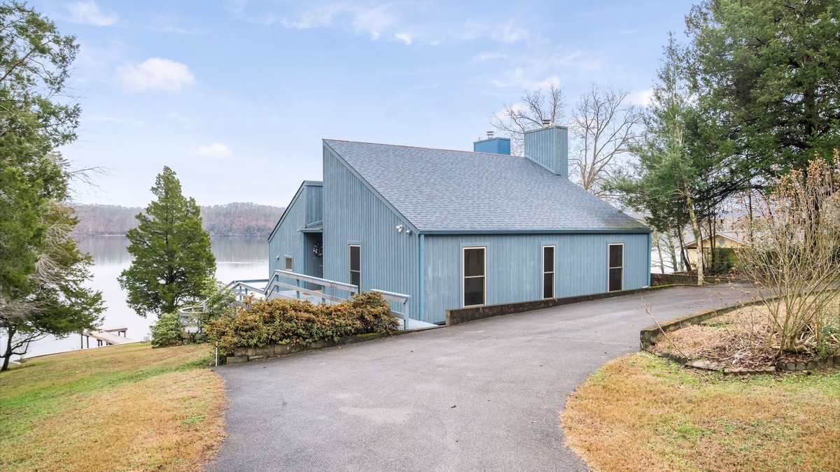 Spring City House | Watts Bar Lake House