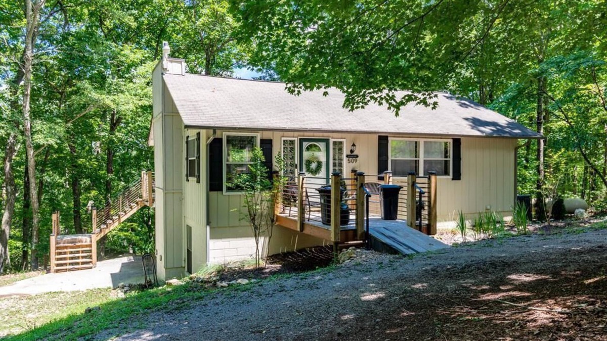 Spring City House | Watts Bar Tree House