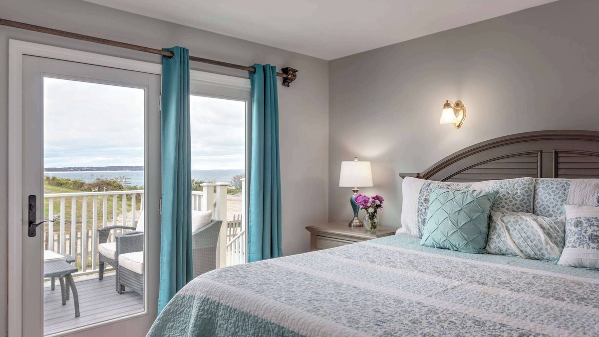 New Shoreham Apartment | Waverly Suite 2 on the Beach