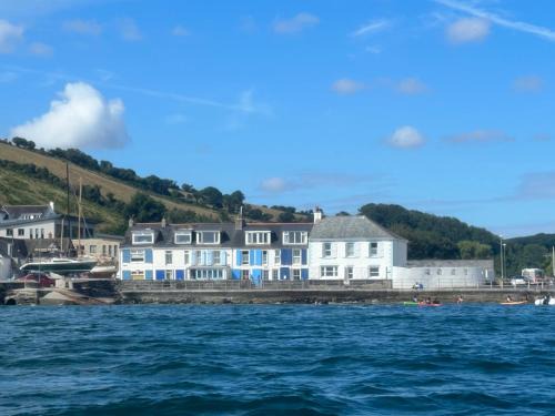 Portmellon Apartment | Waves End