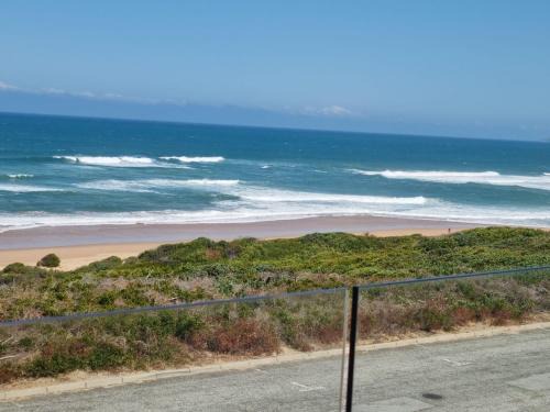 Wilderness Beach Apartment | WavesEnd Wilderness Self-catering Units