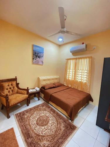 Bota House | WawAmir Homestay @ Seri Iskandar
