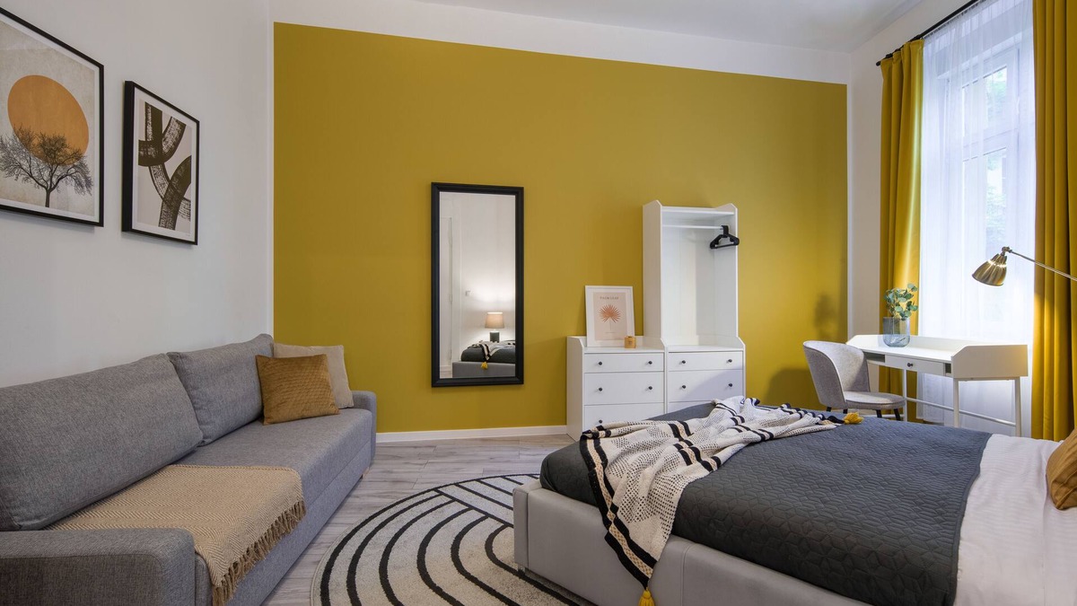 City Centre Apartment | WAWELOVE Piłsudskiego II -spacious 3 bedroom apt. with balcony and free parking!