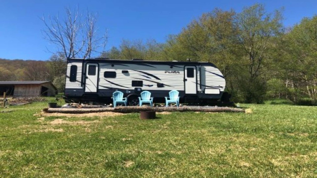 Gap Mills RV Rental | Way Up Acres and Lodging