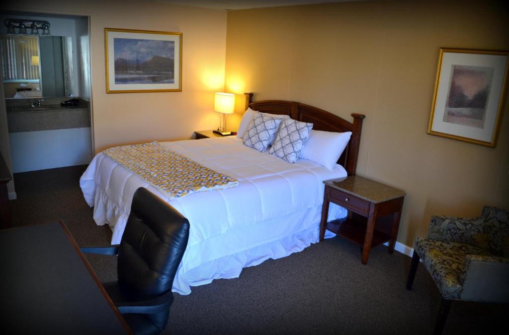 Honesdale Hotel | Wayne Inn