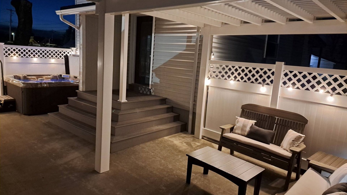 Columbiana House | Wayside Getaway with cozy patio & private hot tub!