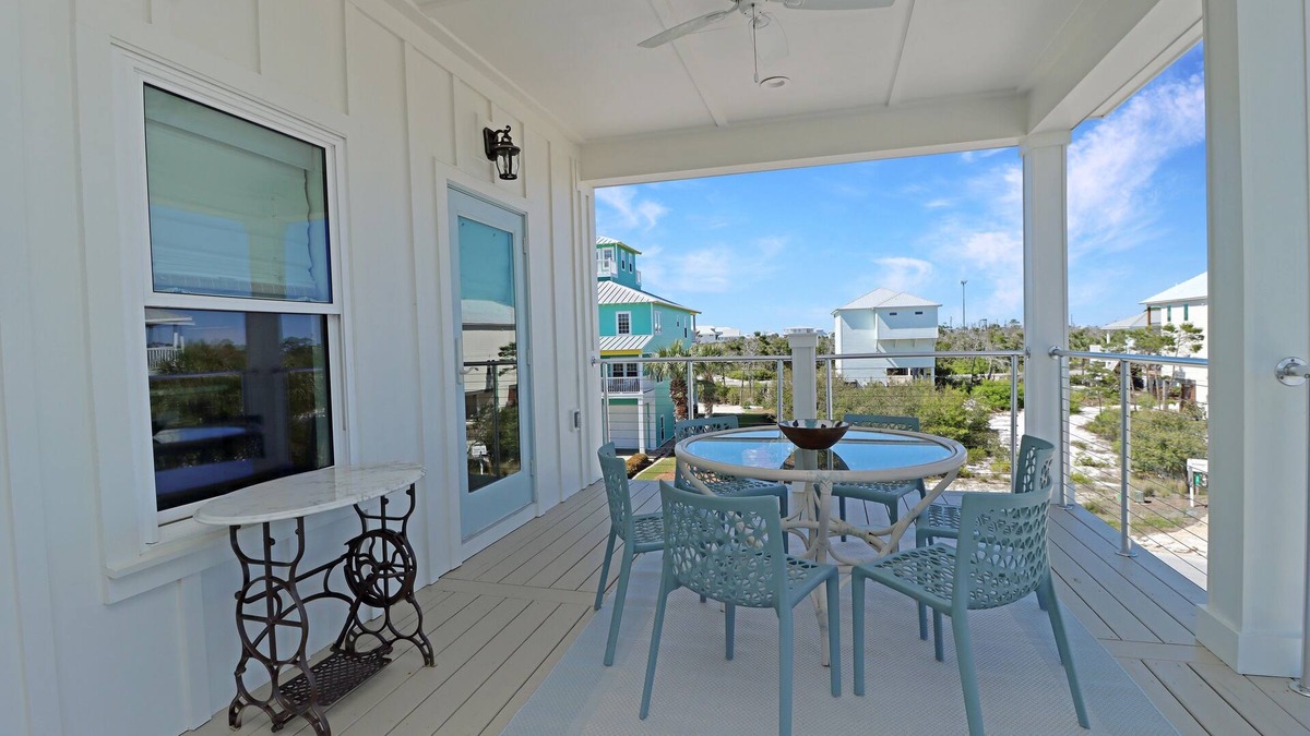 Seagrass House | We Love Snowbirds! Lulu’s Beach House: Pet Friendly Luxury on CSB
