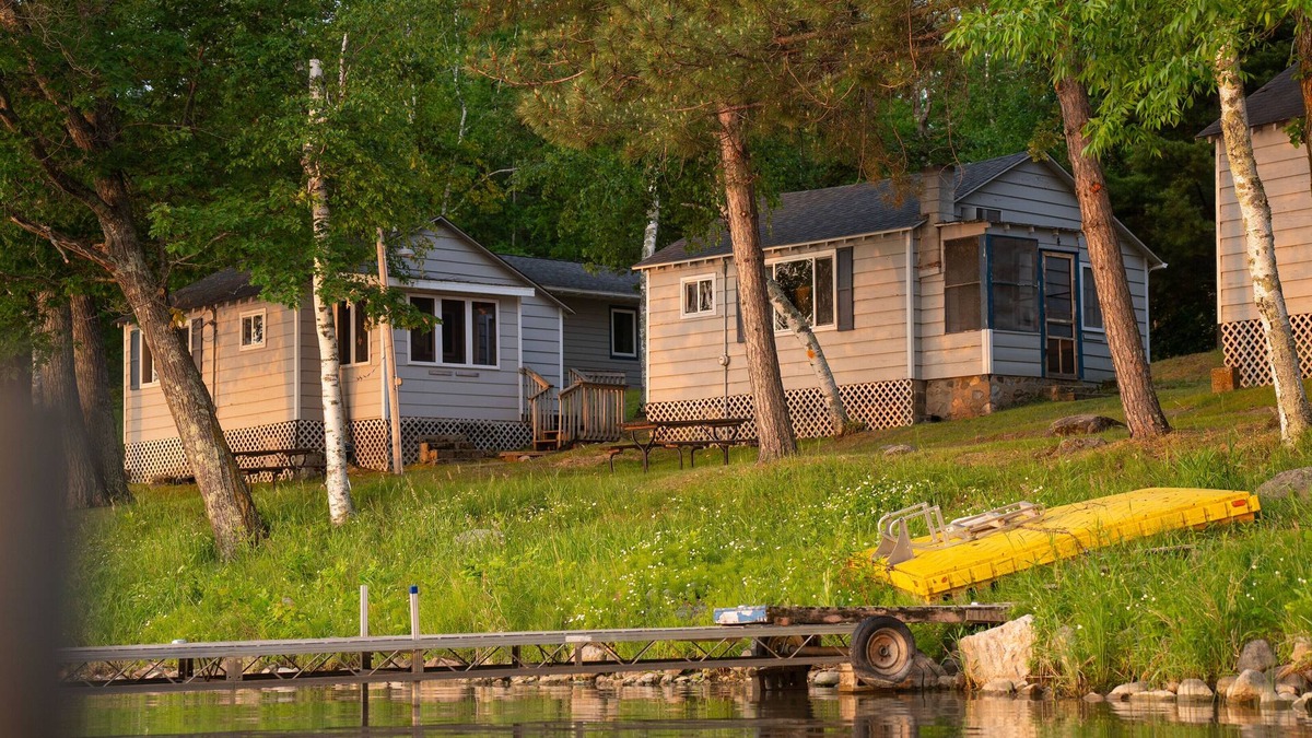 Hackensack Cabin | Webb Lake, Hackensack, Northern MN - 2 Bedroom, Sleeps 4 - Cabin #4 Blue Water