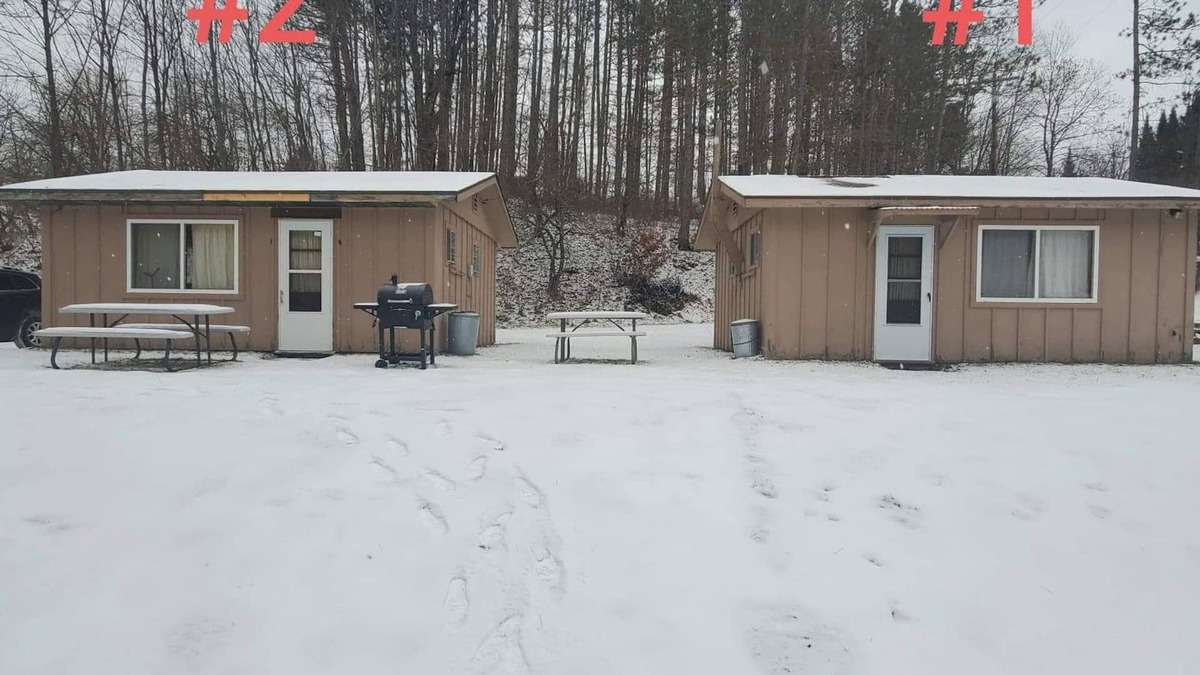 Luther Cabin | Week/Weekend Cabin Getaway #1