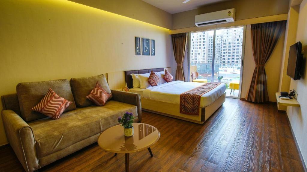 Dumas Apartment | Weekend Address by 2nd Homes