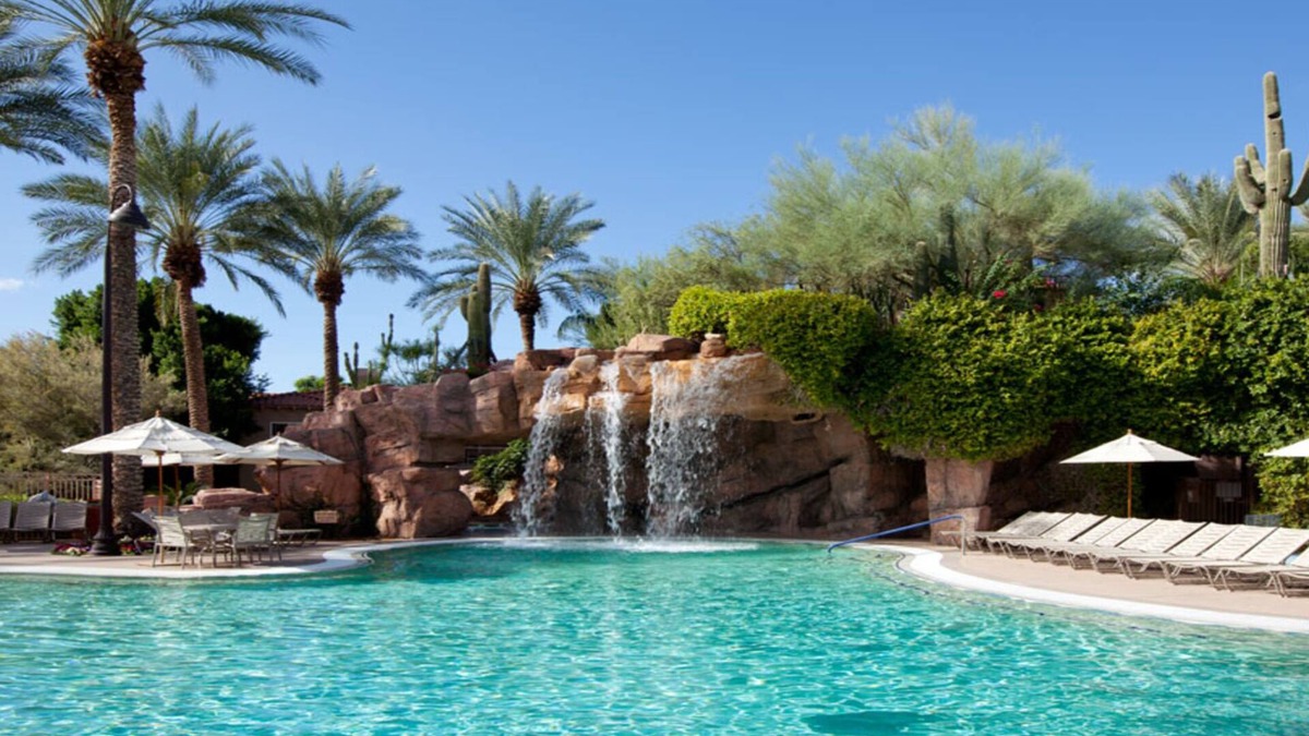 North Scottsdale Condo | WEEKLY Stays in Scottsdale AZ. 1bdrm 1bath Sleeps 4 w/Kitchenette