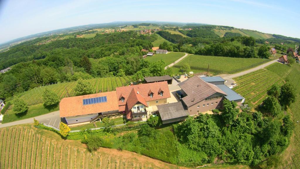 Ehrenhausen House | Weingut Gästezimmer Gruber