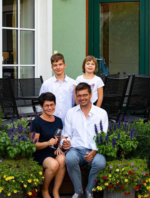 Großriedenthal House | Weingut Familie Bauer