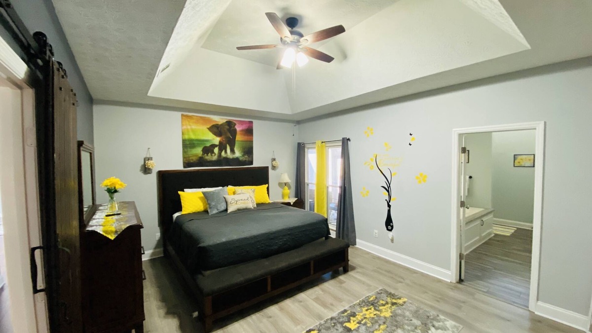 Phenix City House | Welcome Home mins to Ft Benning, Columbus,Auburn AL, Pool Table