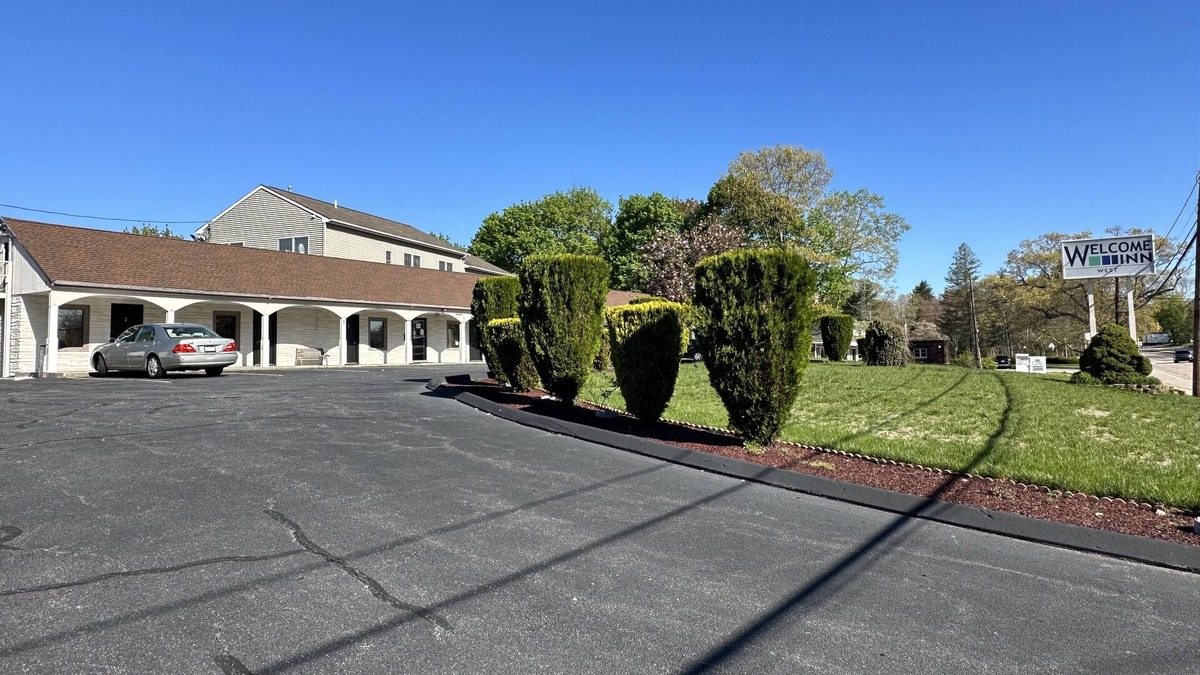 North Kingstown Hotel | Welcome Inn