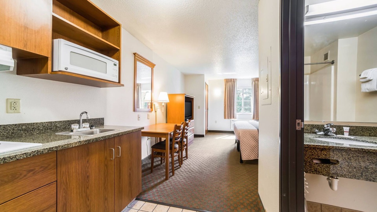 O'Fallon Hotel | Welcome Suites