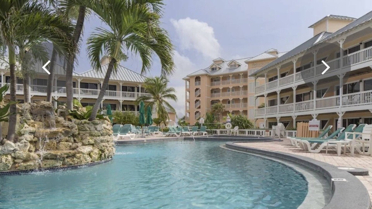 East End Apartment | Welcome the morning sunrise and enjoy unparalleled ocean views!