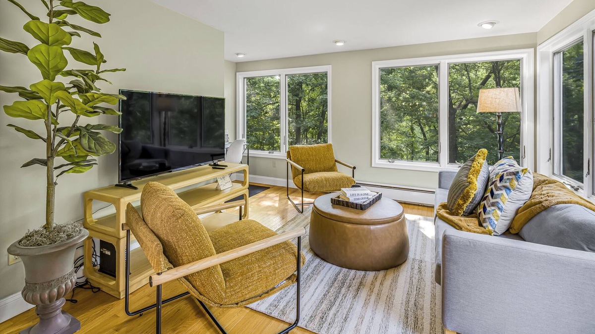 New Hope House | Welcome to Cabin Chic @NewHopePA