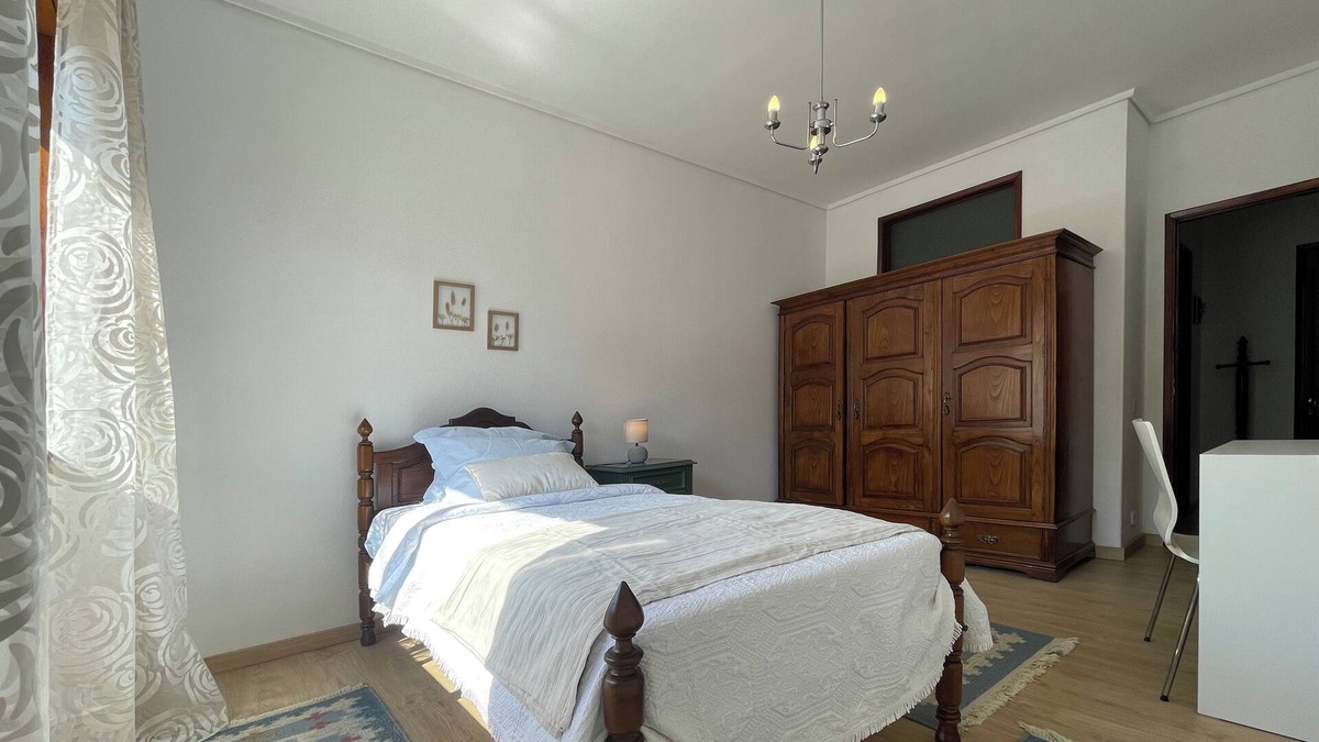 Ermesinde Apartment | Welcome to Casa Minda - lovely for digital nomads, workers and travellers