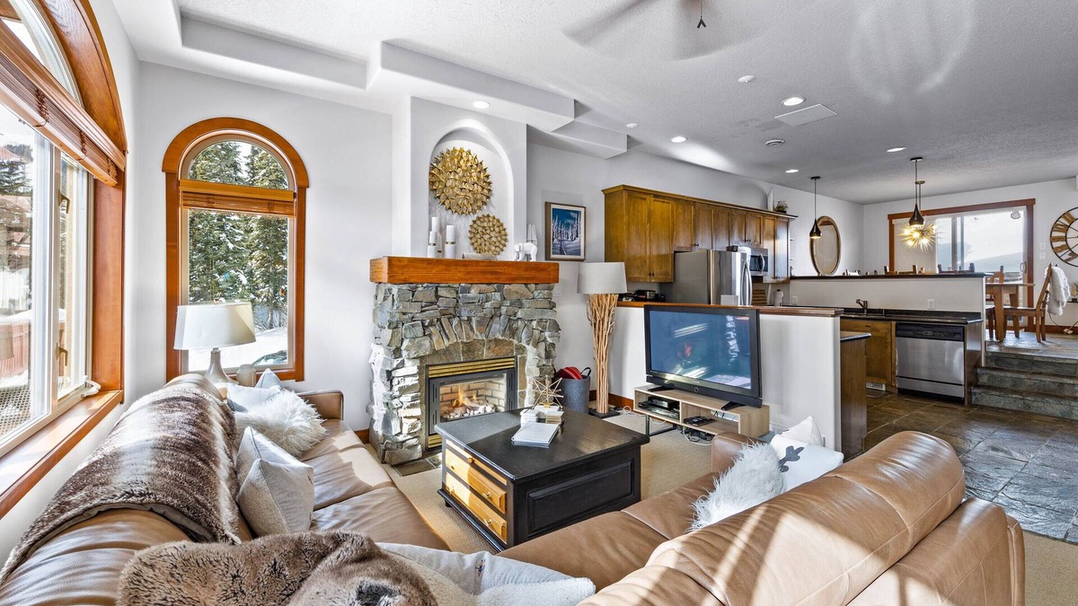 Sundance Estates House | Welcome to Chalet Marmotte