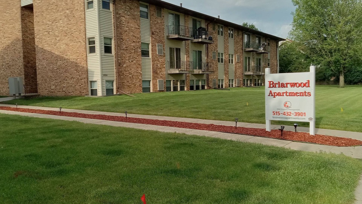 Boone Apartment | Welcome to Dot’s Abode!