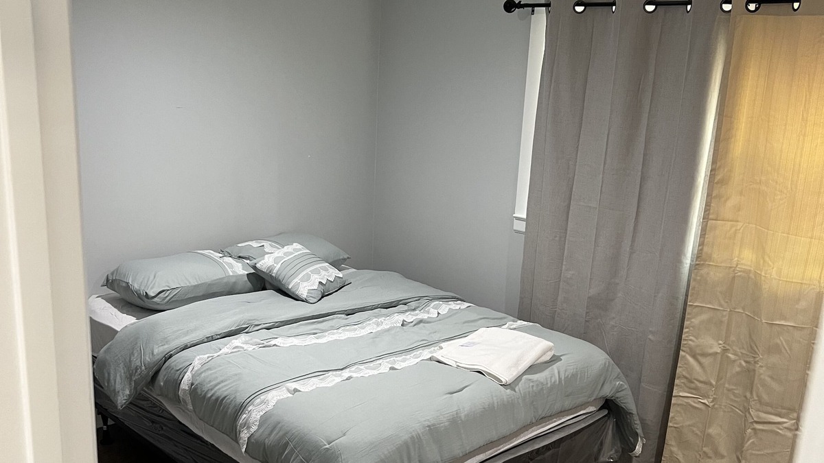 Burnside House | Welcome to east 93rd