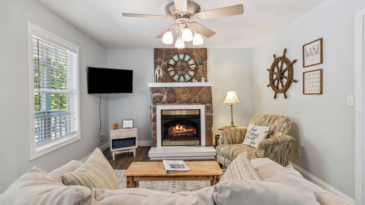 Sloans Valley Cabin | Welcome to Forest Lakehouse at Lake Cumberland – Your Ideal Cabin Retreat!