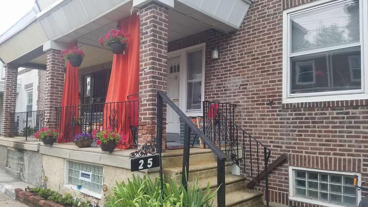 Germantown Apartment | Welcome to Germantown, Charming, 1 br. Studio apartment sleeps 4