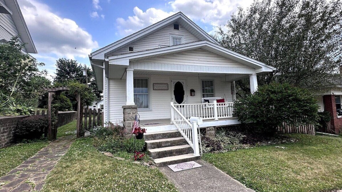 Coshocton House | Welcome to Grammie's House!