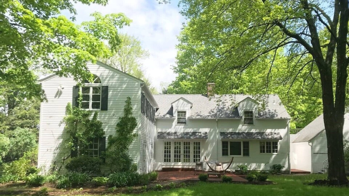 Washington House | Welcome to Hidden Haven, a simply serene getaway