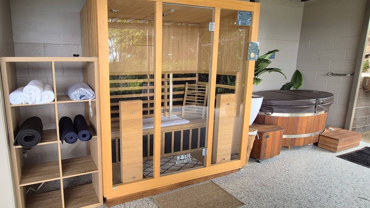Advancetown Cabin | Welcome to Kookaburra Cabin at Nebesa Nature Retreat
