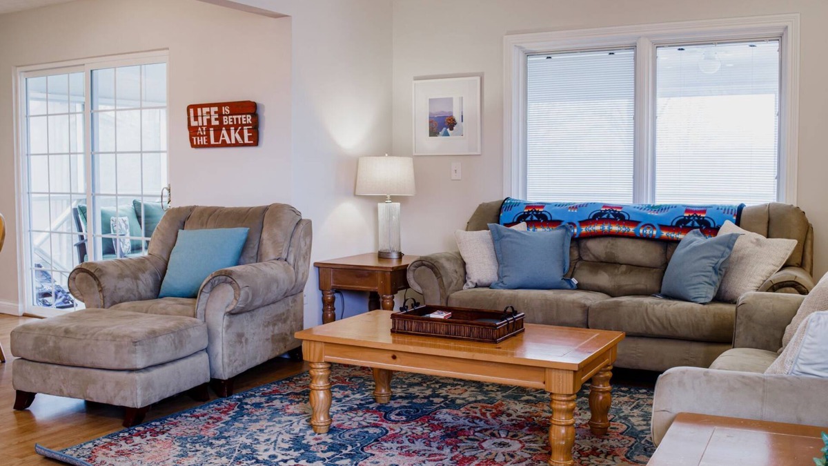 Bronston Condo | Welcome to Lake Home at the Tee Box – Your Lake Home Away From Hom