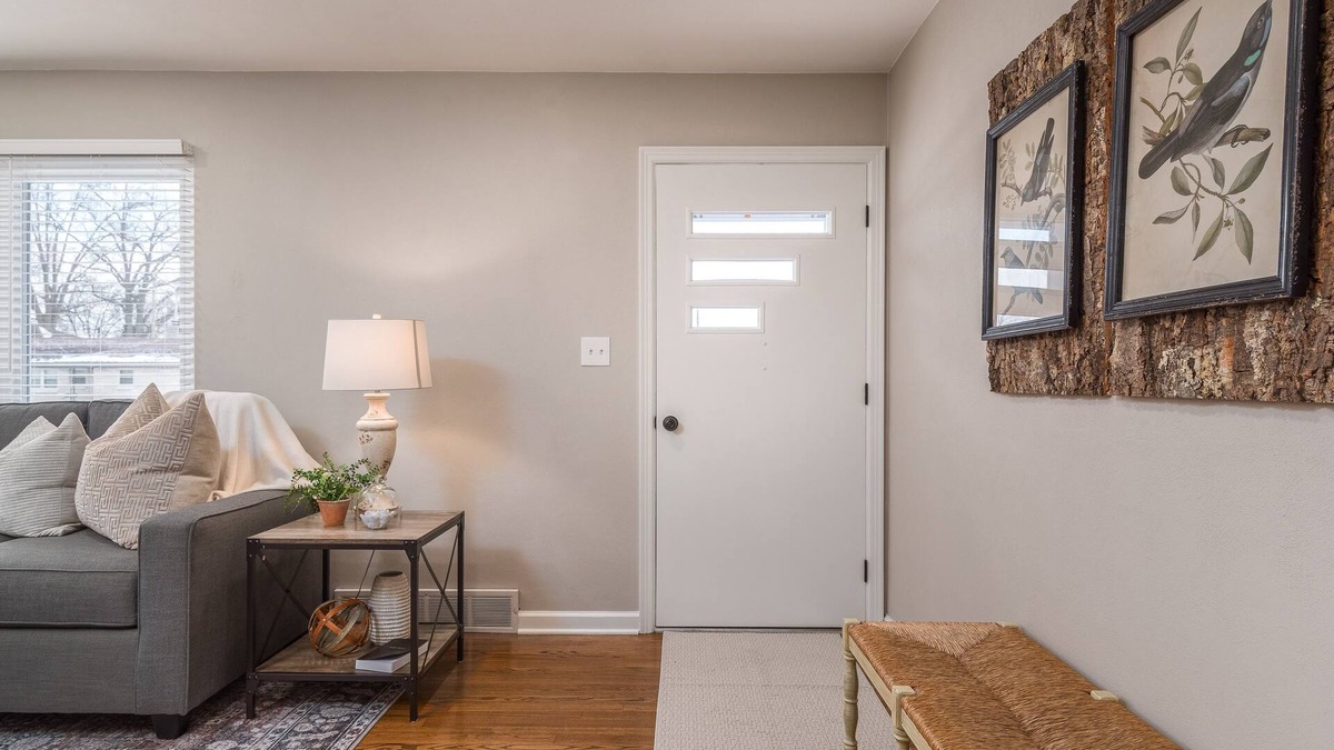 New Albany House | Welcome to Memory Lane!