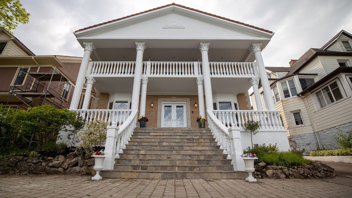 Niagara Falls Villa | Welcome to Niagaraluxurysuites one of the closest vacation home near the falls!