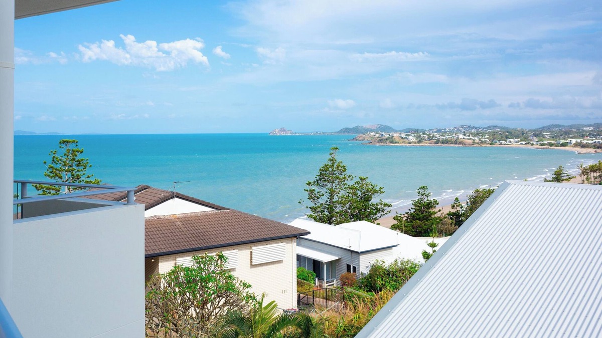 Yeppoon Apartment | Welcome to Ocean's 12, your perfect home away from home in the heart of Yeppoon.