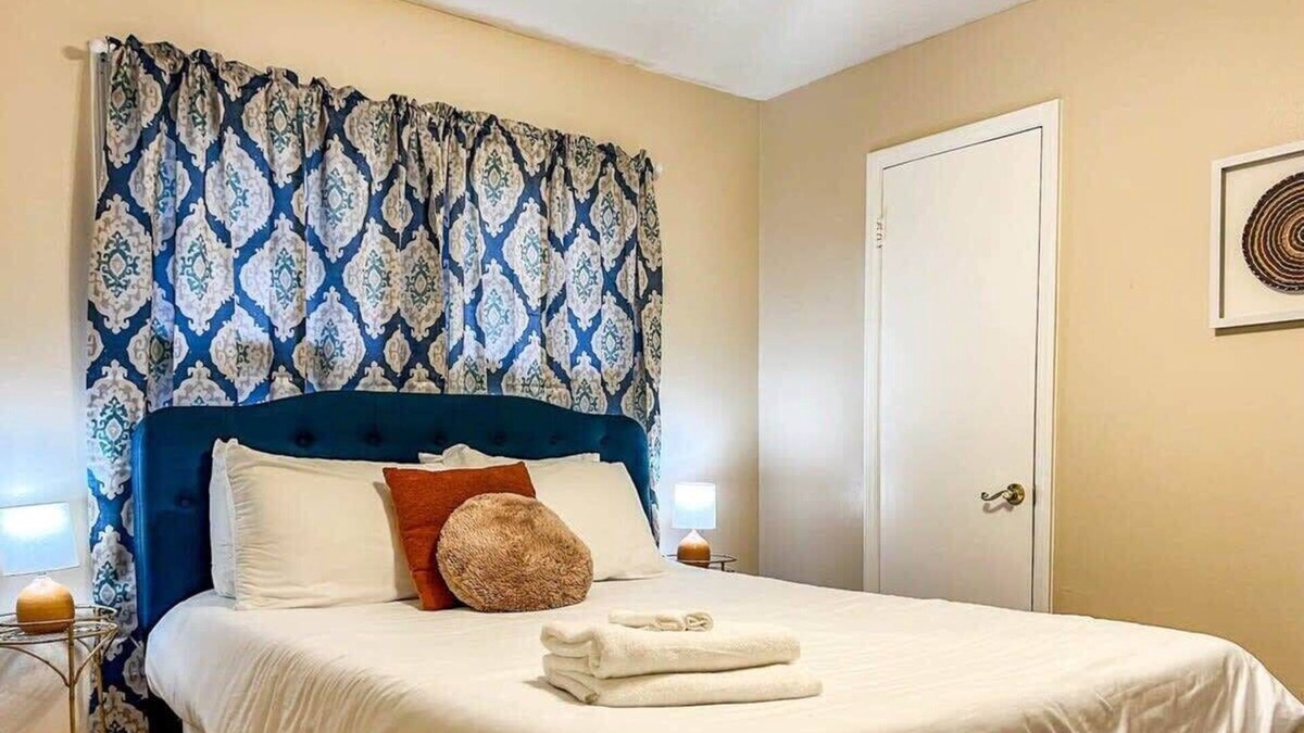 Normal House | Welcome to our Alabama Alcove!