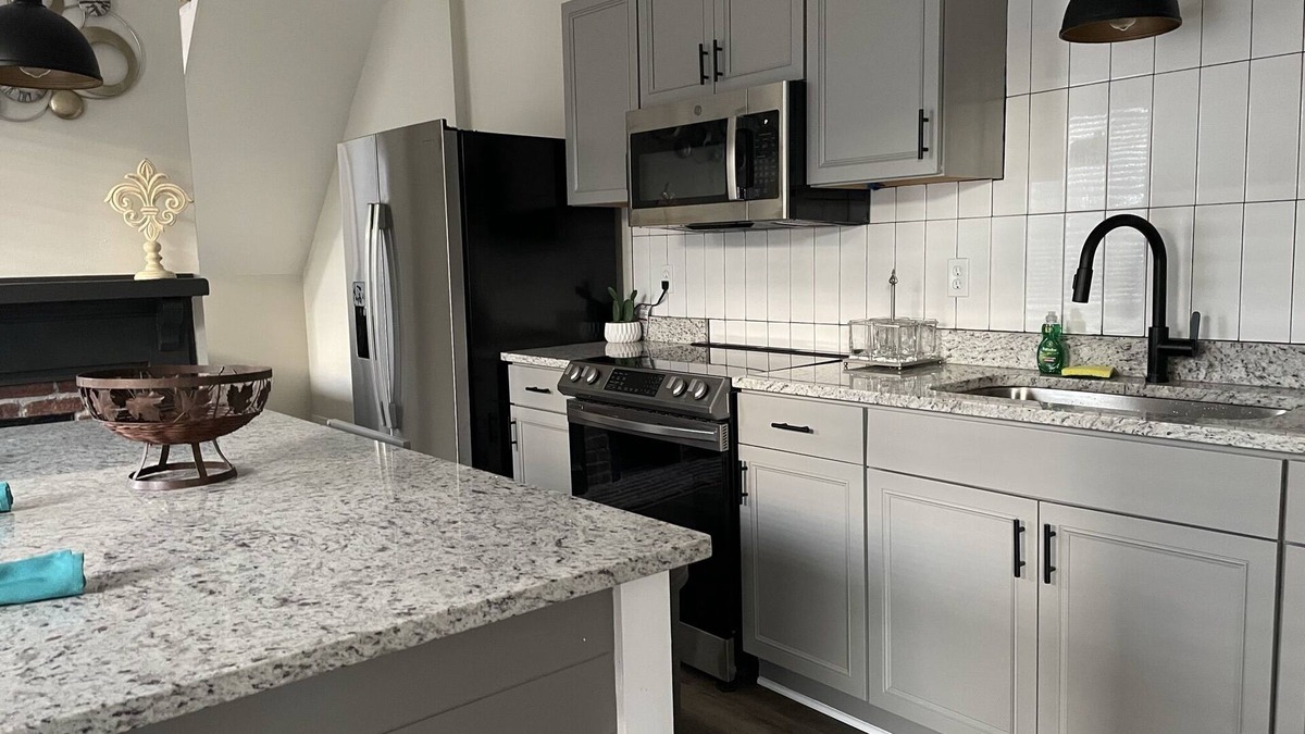 Porterdale House | Welcome to our beautiful home in the historic town of Porterdale.