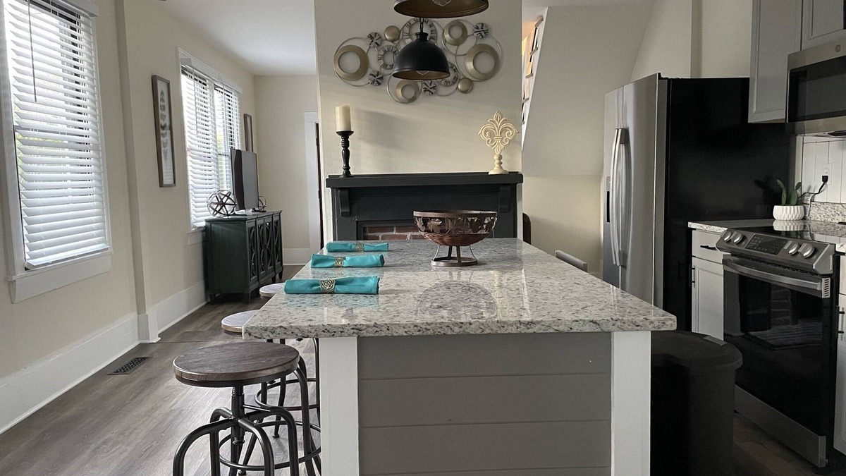 Porterdale House | Welcome to our beautiful home in the historic town of Porterdale.