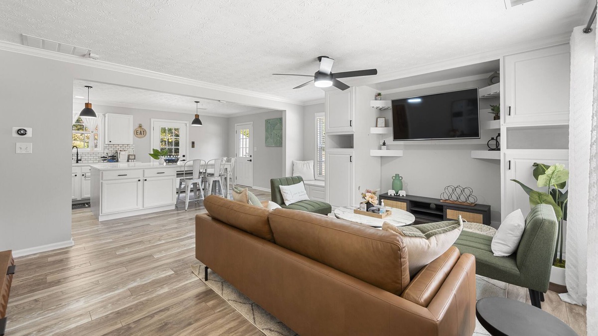 Suwanee Cottage | Welcome to our Suwanee Haven cottage
