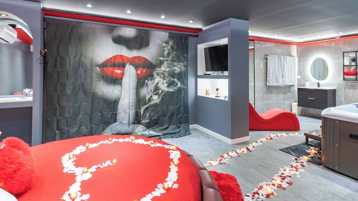 Pamiers Apartment | Welcome to Pamiers Secret Night.