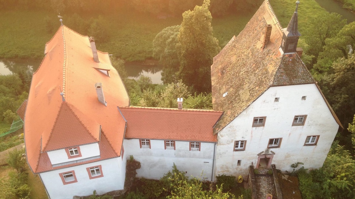 Plankenfels Other | Welcome to Plankenfels Castle - live like the lords of the castle in the south wing!