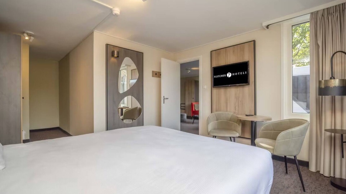 Waalwijk Hotel | Welcome to Serenity: Where Nature & Comfort Collide in Waalwijk