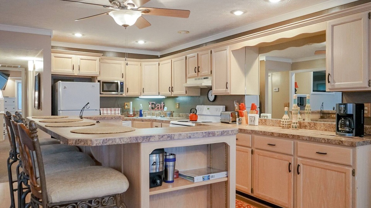 Bronston Condo | Welcome to Seventh Heaven – The Perfect Getaway