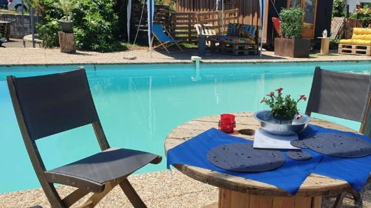 Thonon-les-Bains Cabin | Welcome to stay at "Villa Perran Residence" " lake Geneva shoreline"